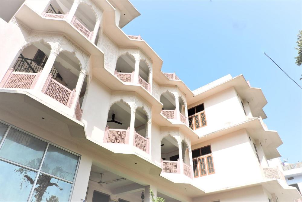 Hotel Karni Niwas