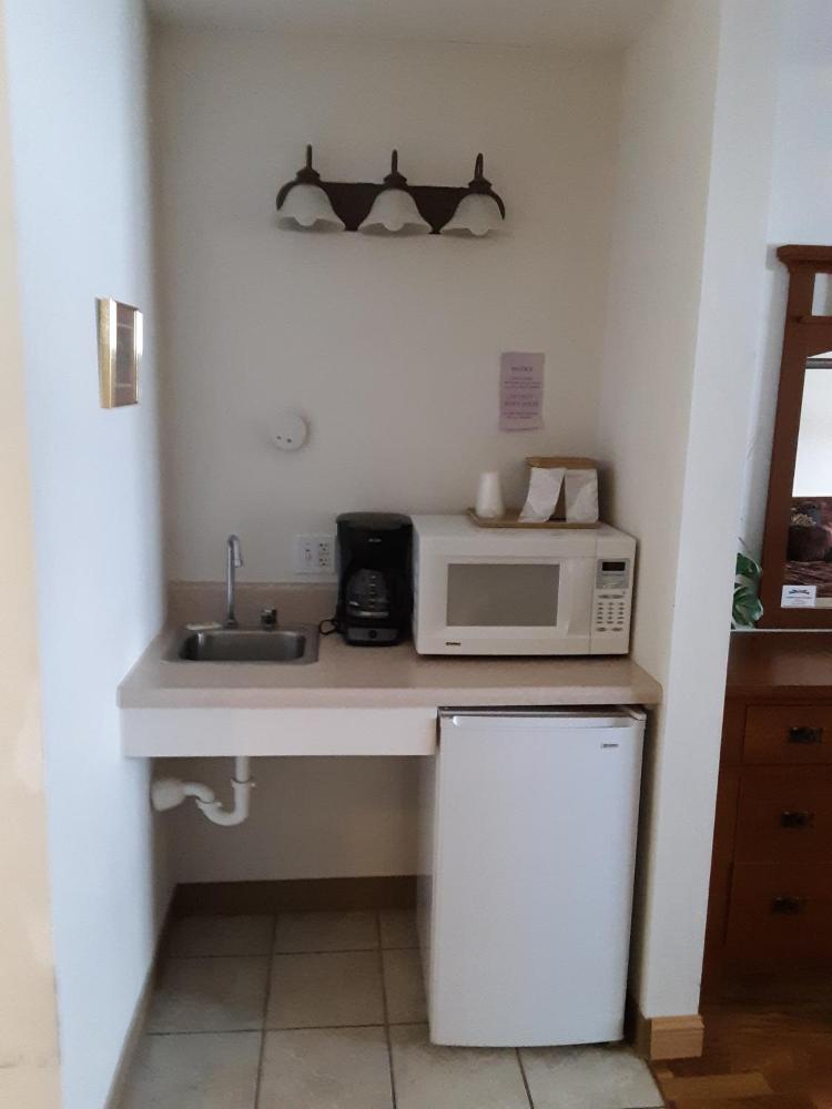 Room image 5