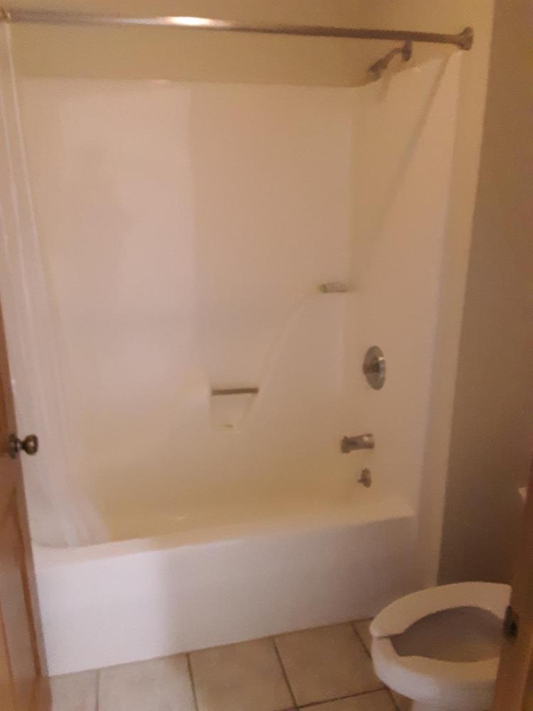 Room image 3
