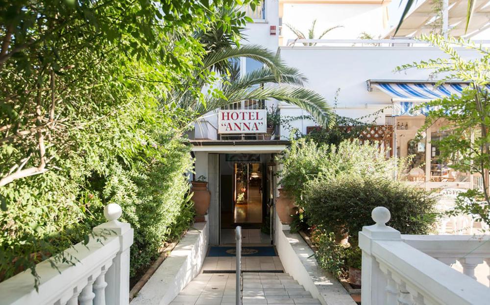 hotel anna