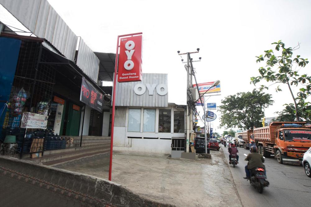 Foto - OYO 298 Gemilang Guesthouse