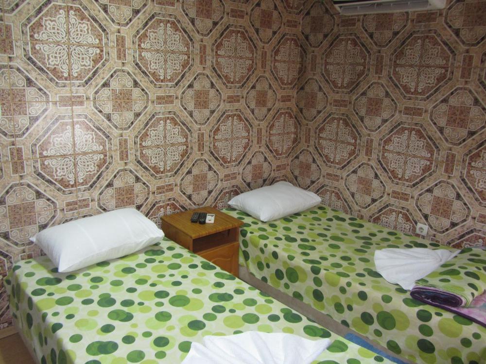 Room image 5