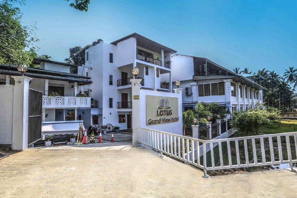 Lotus Grand View Hotel Remuna Prices Photos Reviews - 
