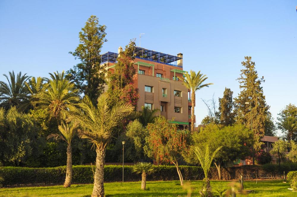 appart hotel amina resort and spa