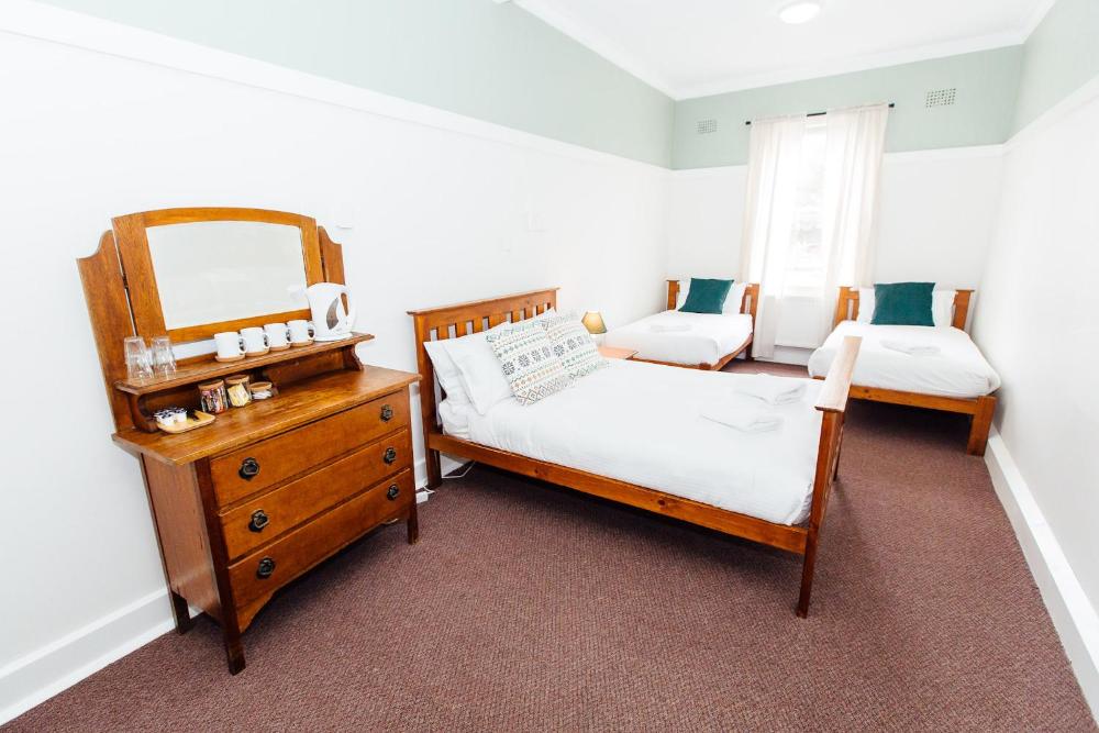 Bundanoon Hotel