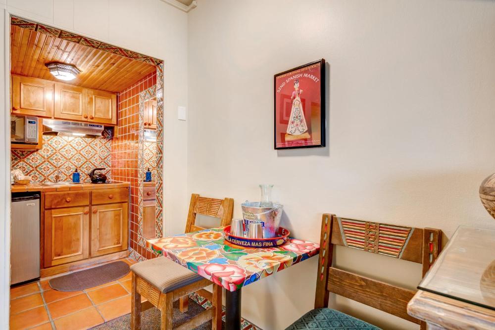 Room image 3