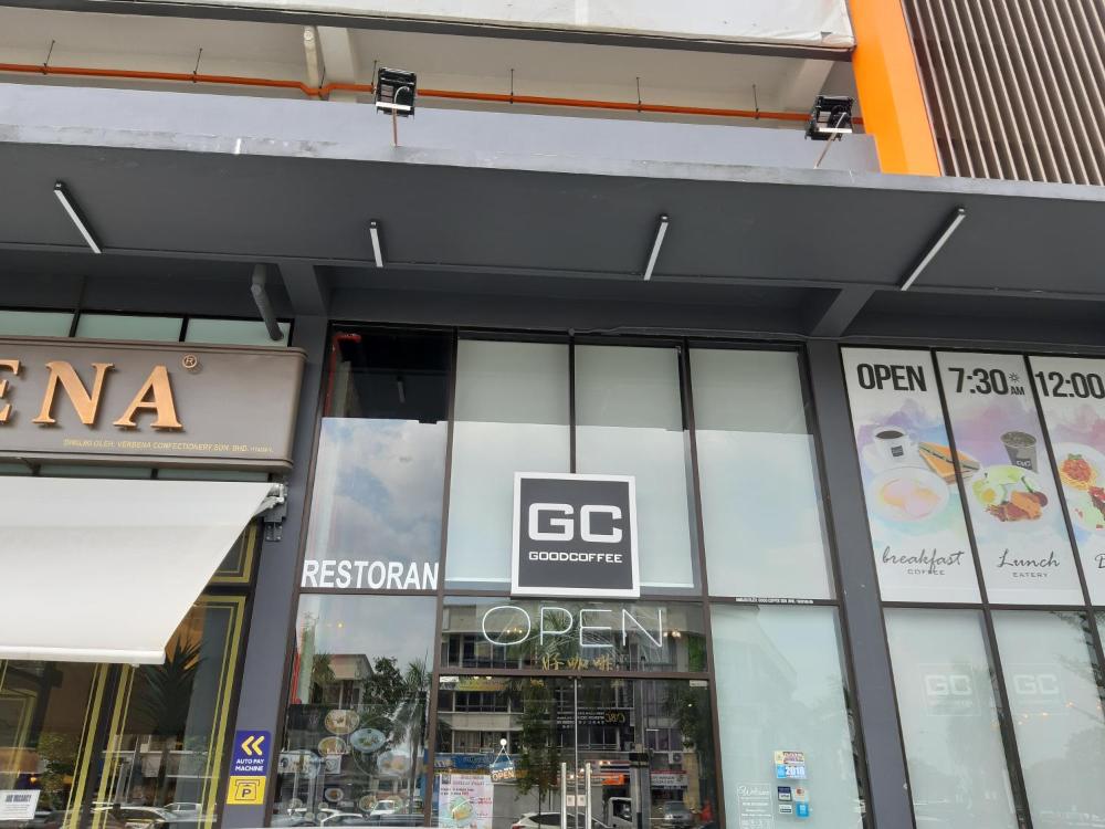 Big Comfort Room Mount Austin 18 Johor Bahru Prices Photos