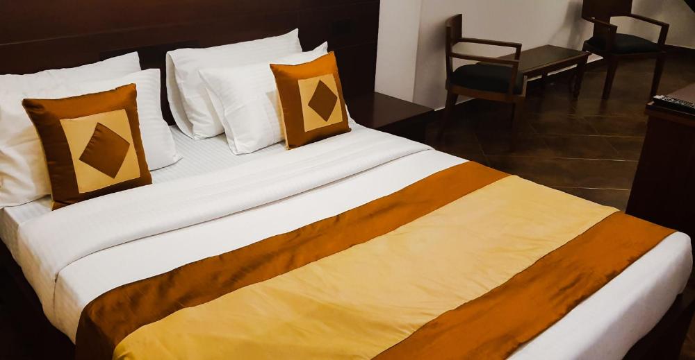 Room Image 3