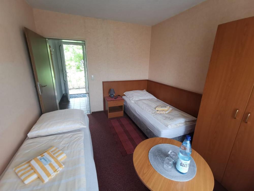 Hotel Gasthof Deutsches Haus Prices Photos Reviews Address Germany