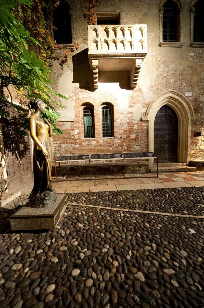 la corte di giulietta exclusive suites