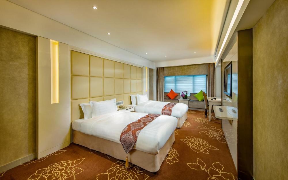 Rio Hotel Prices Photos Reviews Address Macau
