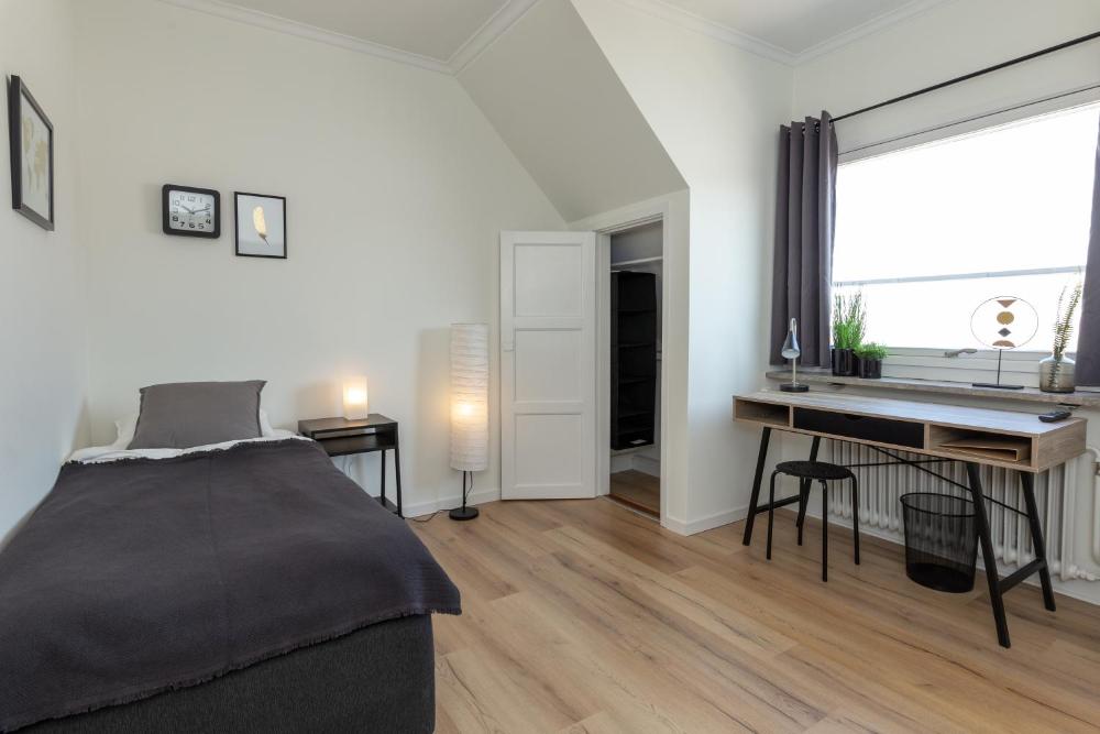 alyhr apartments