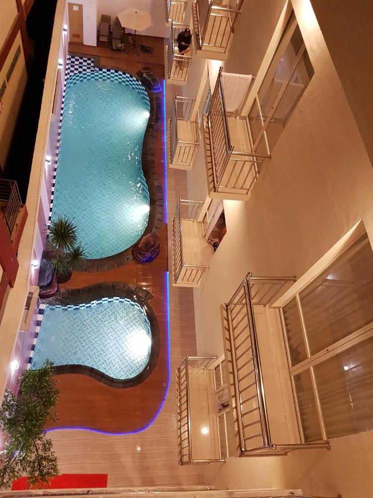 Hotel Di Jalan Aa Maramis Manado - Seputar Jalan