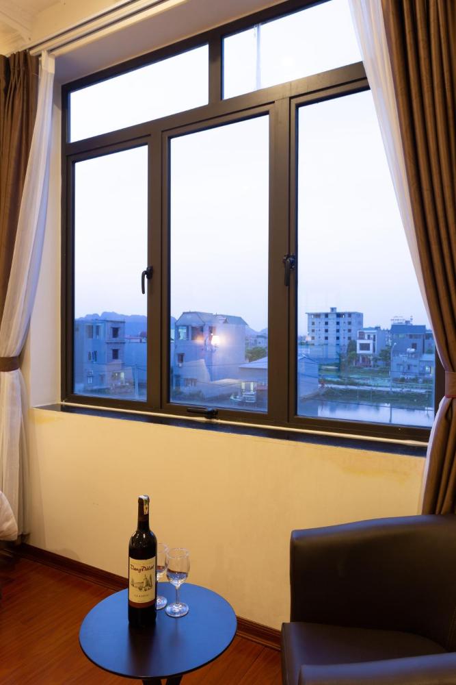 the melbourne hotel