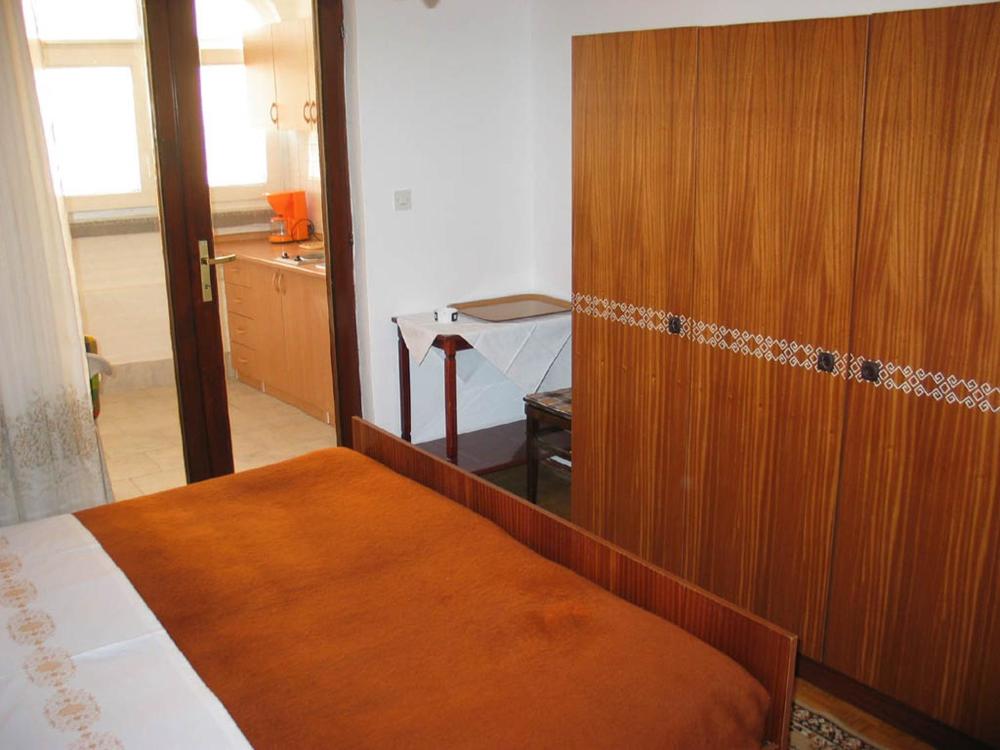 Studio Apartment Ivan Prices Photos Reviews Address Croatia