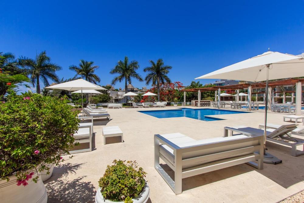 magia beachside condo