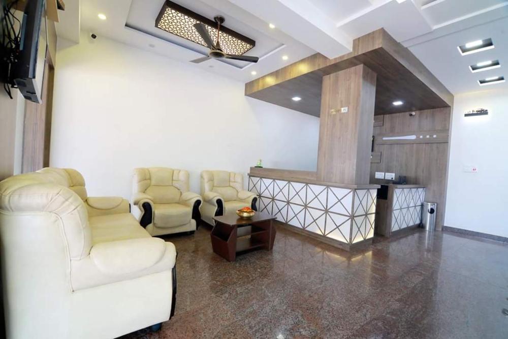 Hotel Ambai Grand