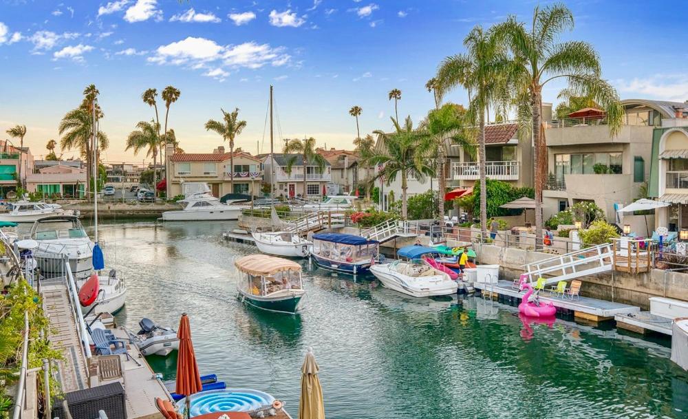 Swimming In The Canals Of Wanna-be Naples In California – World Open Water  Swimming Association
