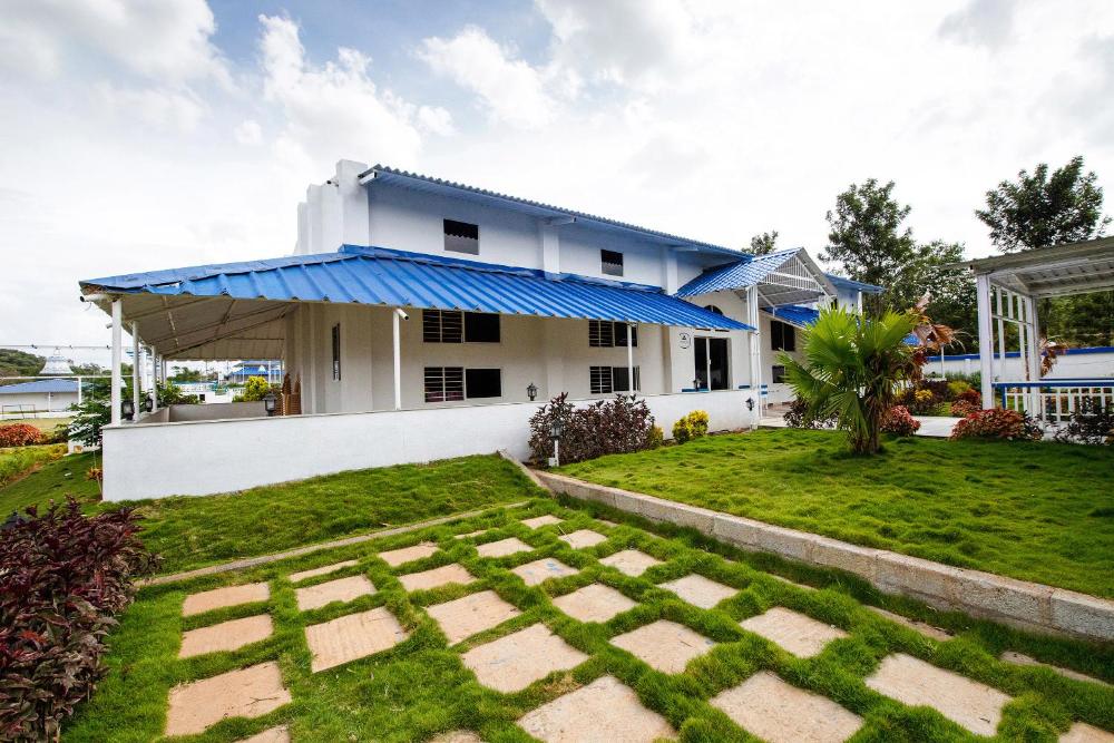 sky blue orchids resort