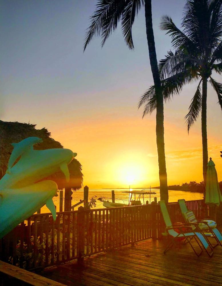 Affordable homes in Florida Keys with boat dock for 5 (Oct 28 Nov 3)