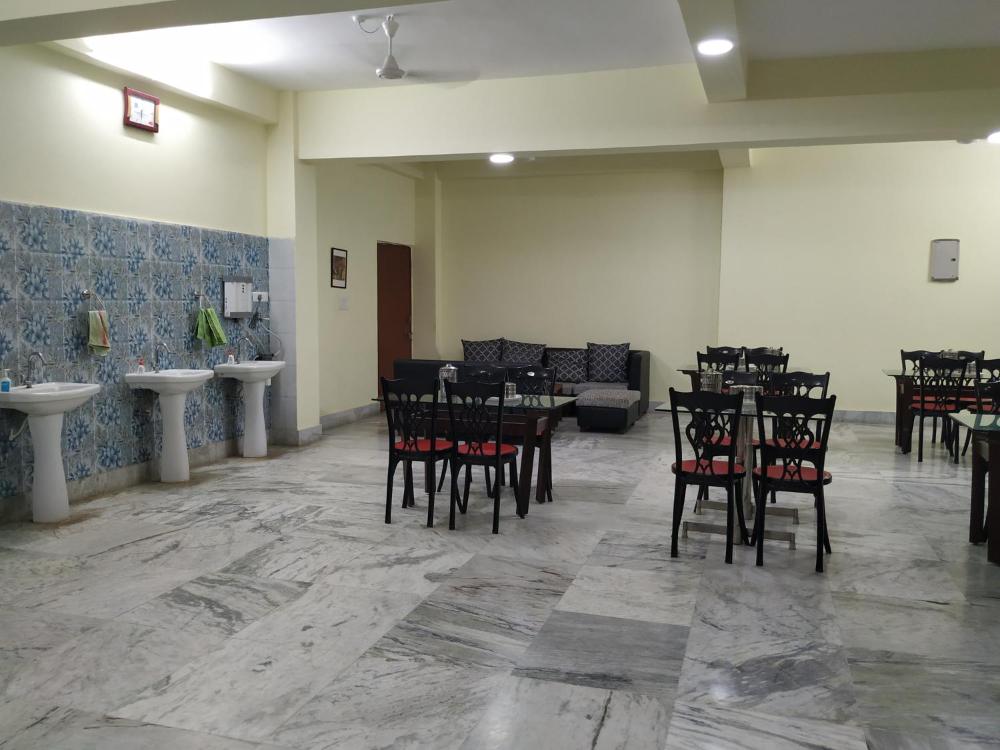 Bhalobasa Anandabas.