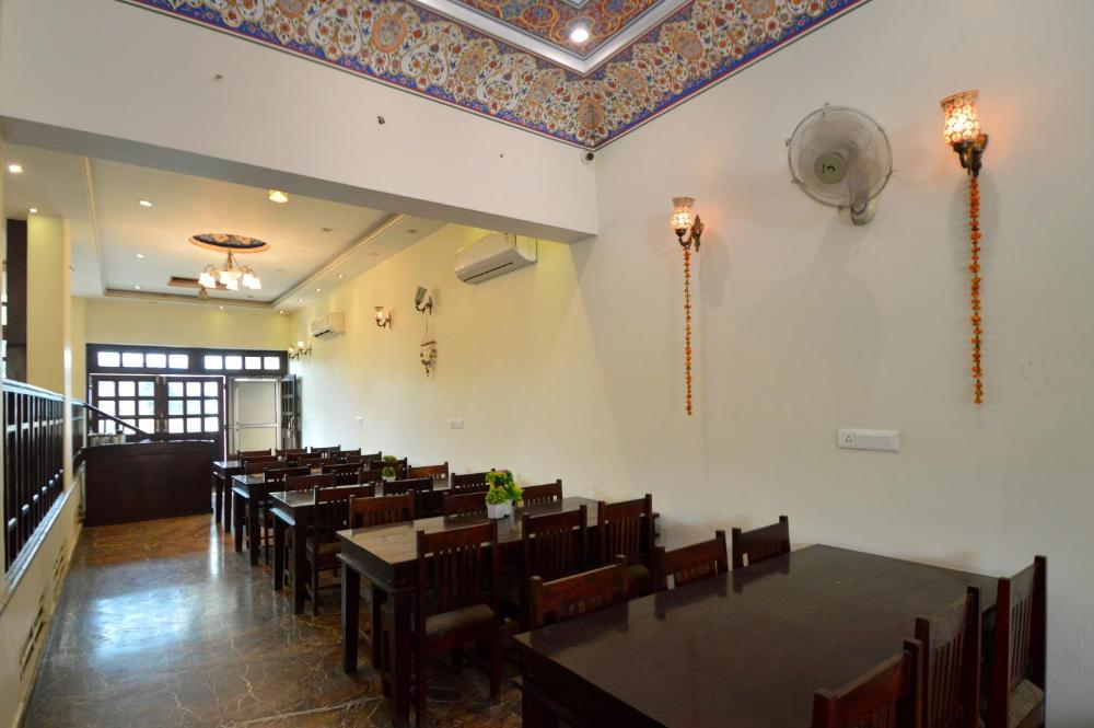 Surya Garh Hotel