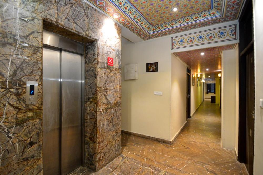 Surya Garh Hotel