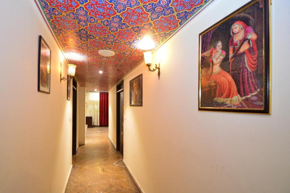 Surya Garh Hotel
