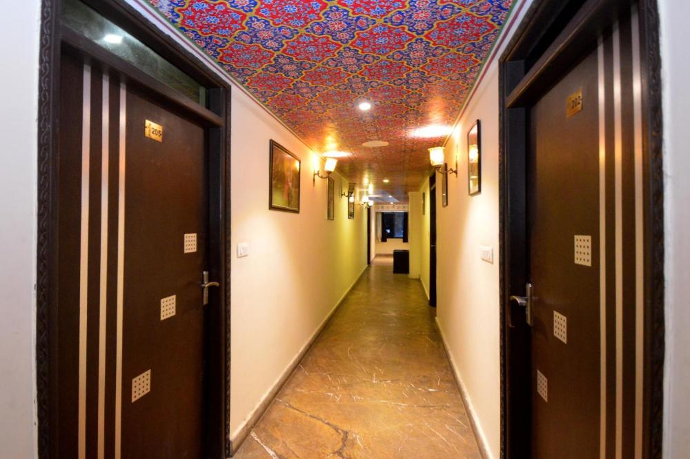 Surya Garh Hotel