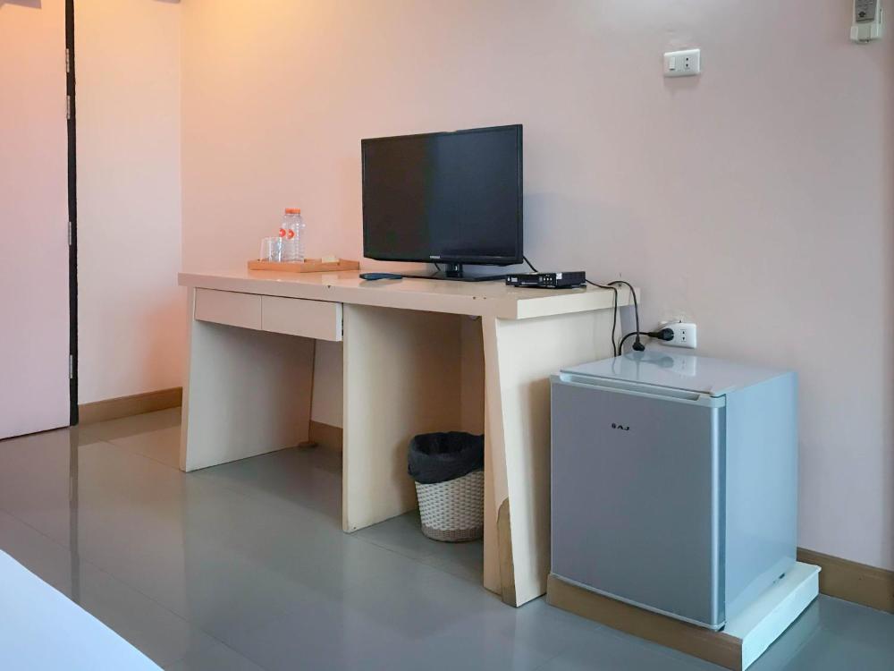 Room image 4