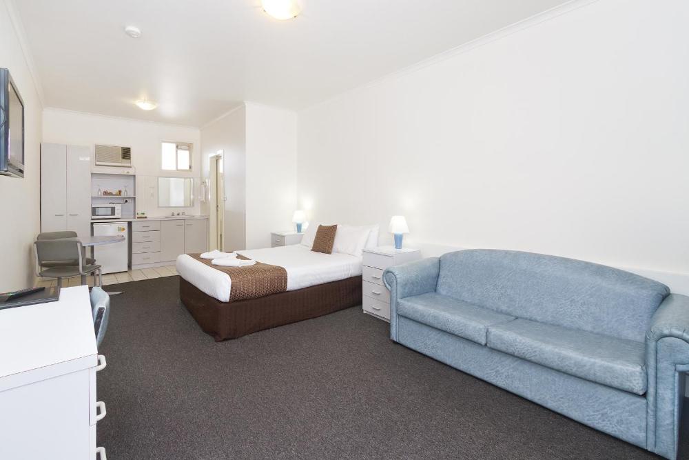 Carrum Downs Holiday Park and Carrum Downs Motel