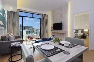 아든 호텔 앤 레지던스 (Arden Hotel and Residence)