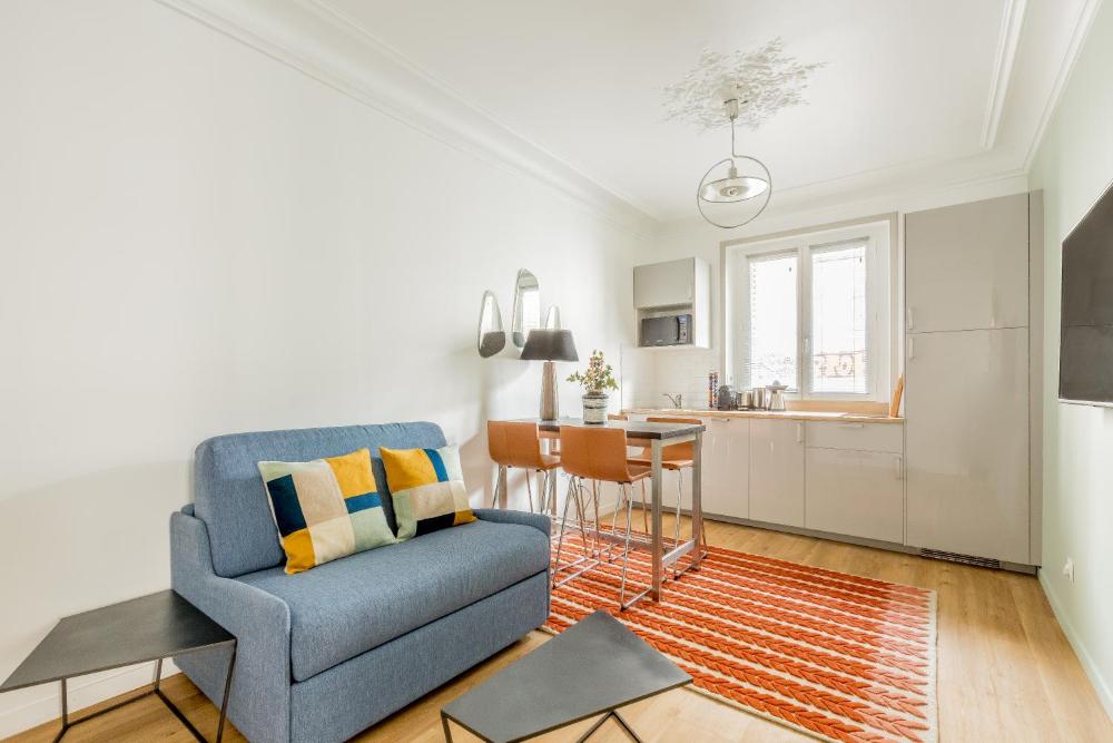 Edgar Suites Chic Appartement Rue Des Martyrs Prices Photos Reviews Address France