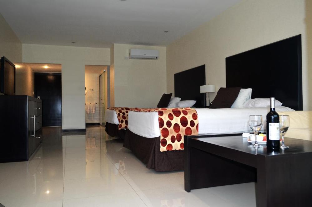 Room image 5