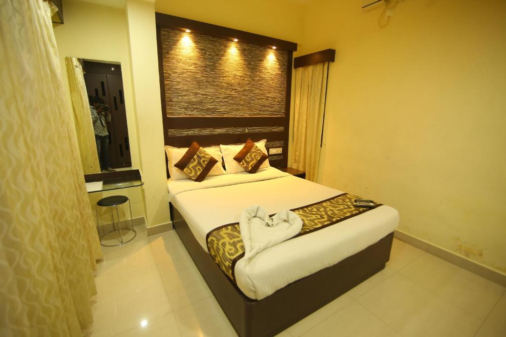 Room image 3