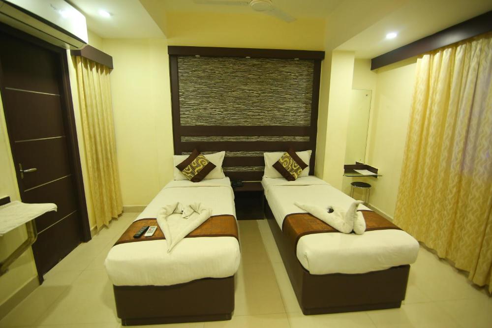 Room image 5