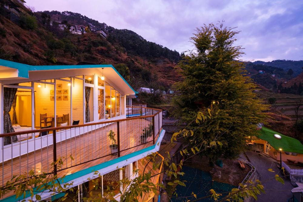 Zostel Plus Mussoorie (Kempty)