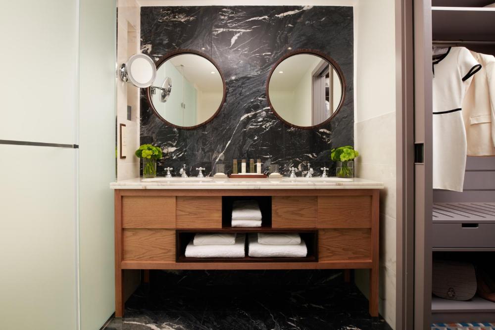 Room Image 5