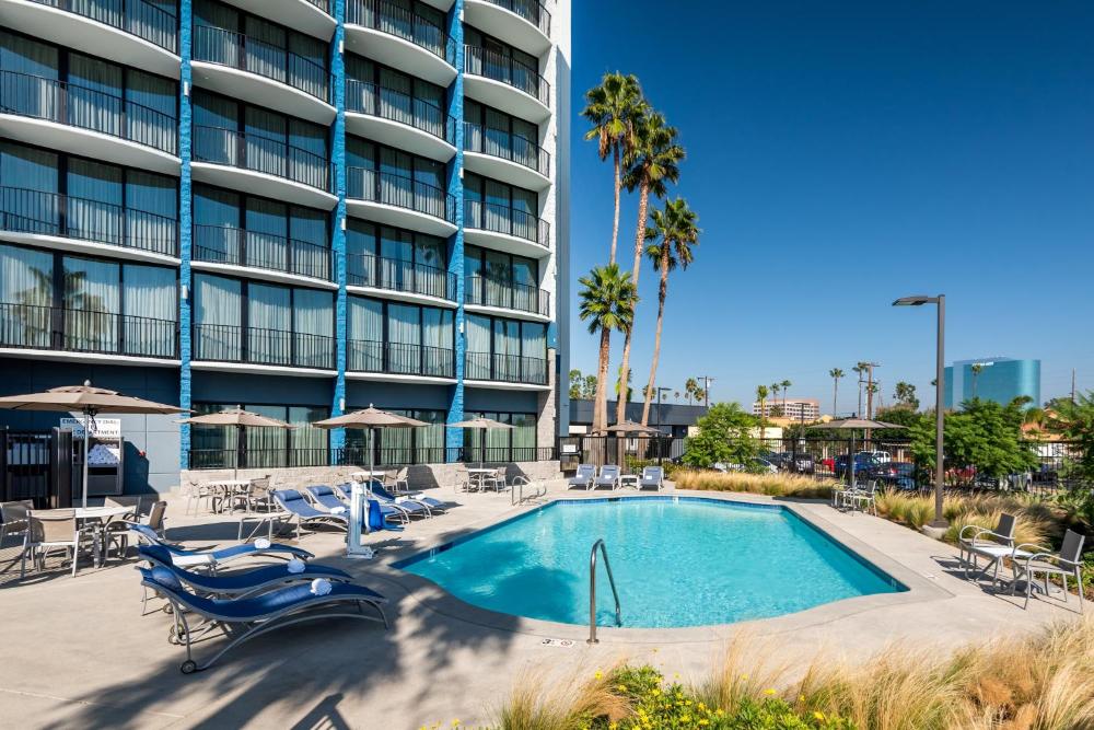 Foto - Holiday Inn Express & Suites Santa Ana - Orange County, an IHG Hotel