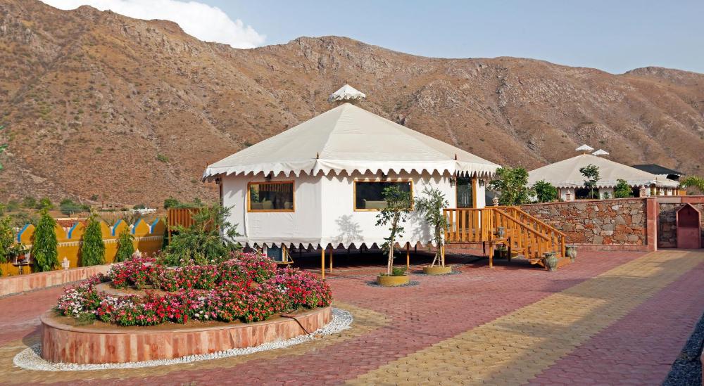 Serene Aravali Resort