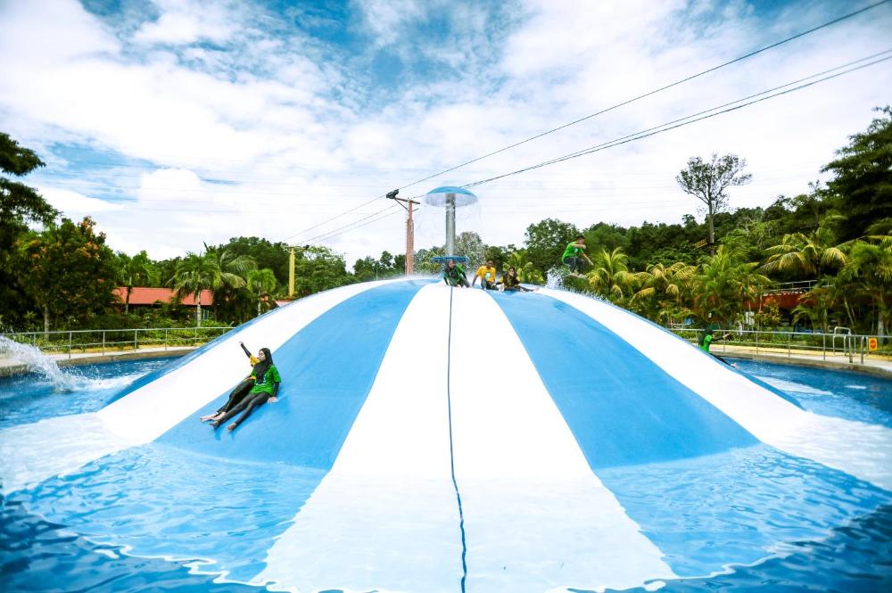 Bukit Merah Laketown Resort Harga Foto Ulasan Alamat Kulim District
