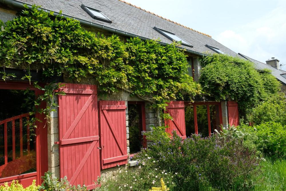 la maison jaune a la janaie