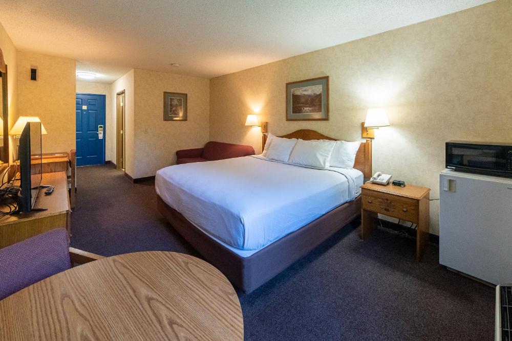 Room image 4