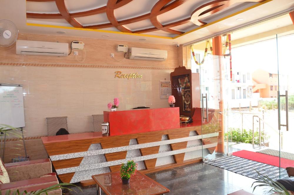 Hotel Panchavarnaa