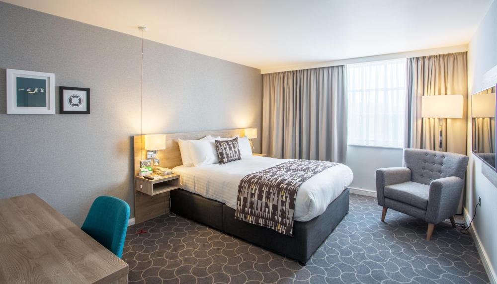 Photo - Holiday Inn Ellesmere Port/Cheshire Oaks, an IHG Hotel