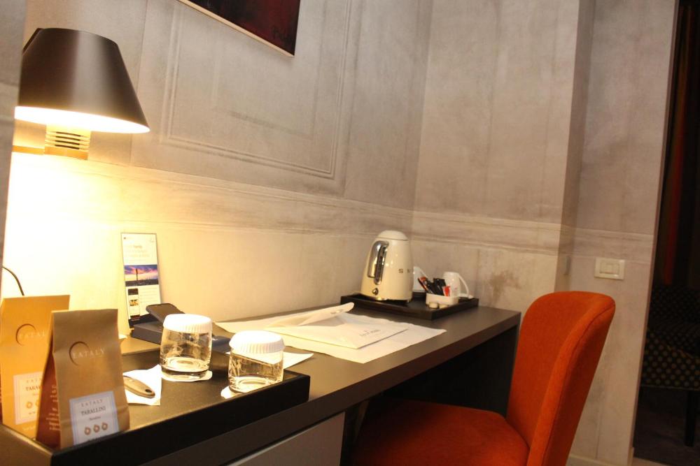 Photo - Fifty House Cellini