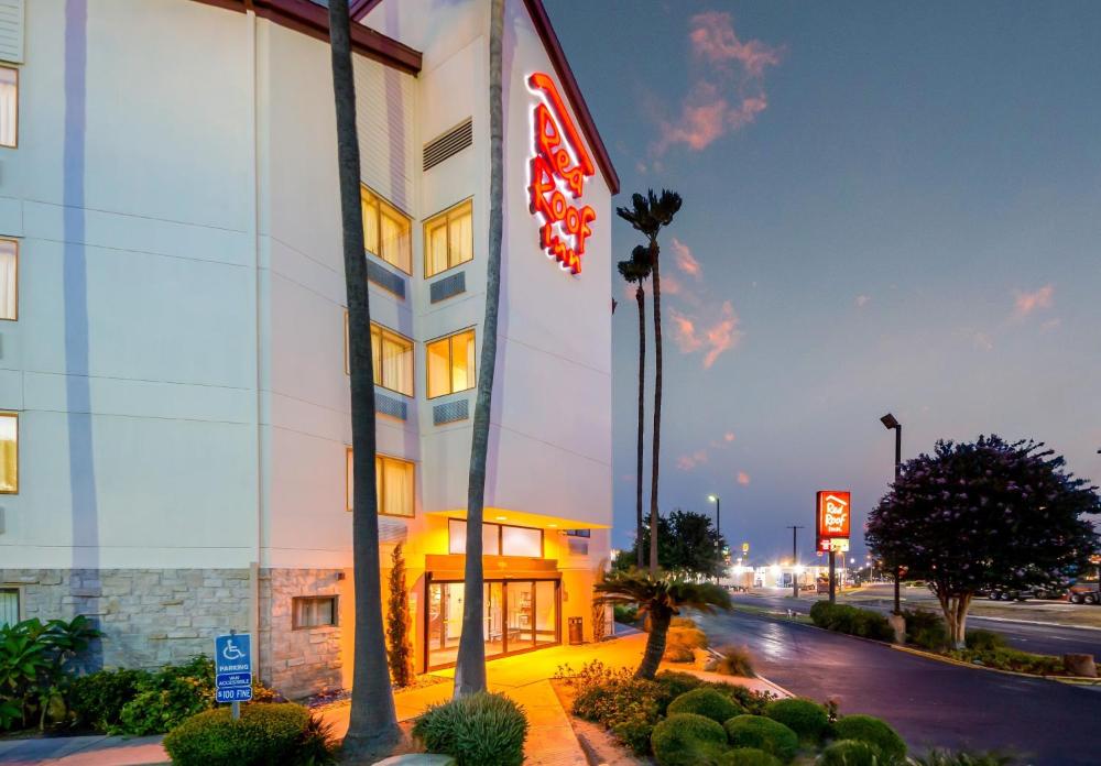 Photo - Red Roof Inn Laredo