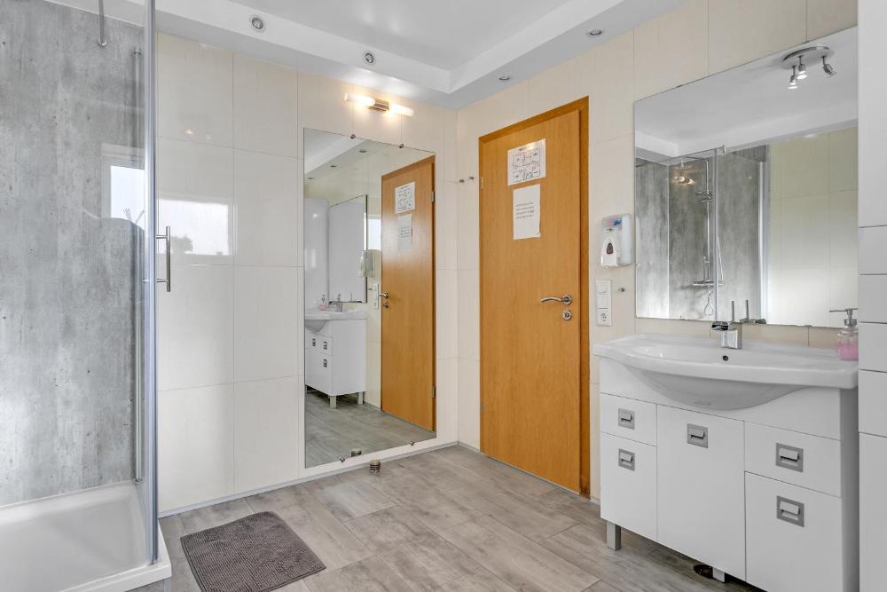 guesthouse vatnsholt