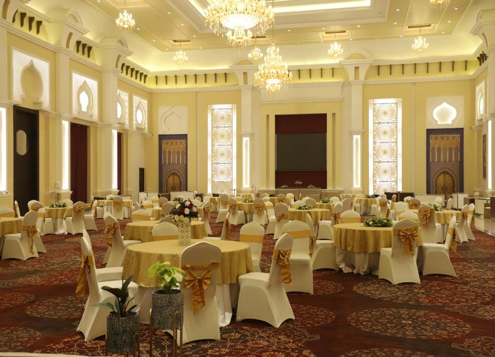 Geeta Sarovar Portico Panipat