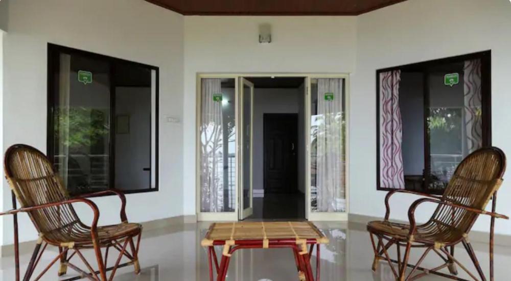 Lovedale Lakeside Homestay